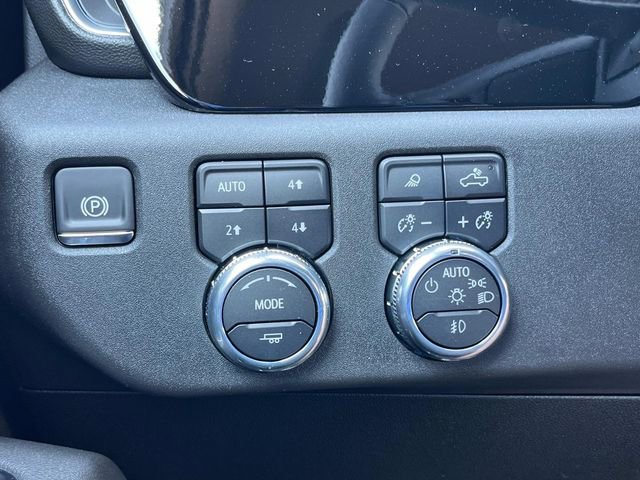 New 2025 GMC Sierra 2500 SLT image 30