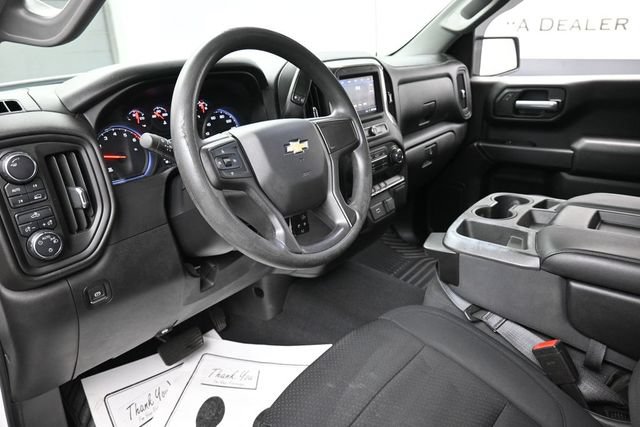 Used 2020 Chevrolet Silverado 1500 Custom w/ Custom Value Package AWD/4WD image 19