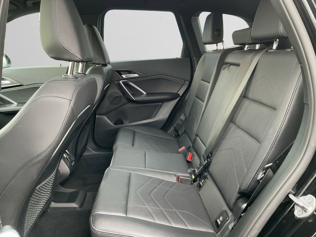 Used 2023 BMW X1 xDrive28i image 13