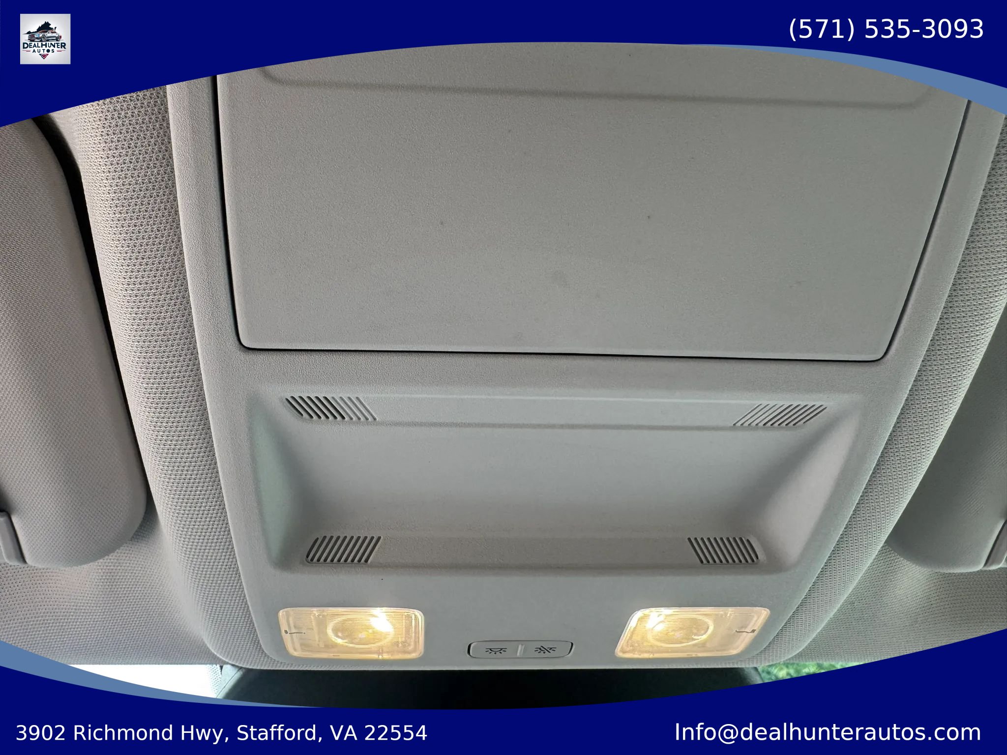 Used 2022 Ford Escape SEL w/ Class II Trailer Tow Package FWD image 23