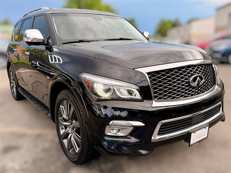 Used 2017 INFINITI QX80 Signature Edition w/ All Season Package AWD/4WD image 2