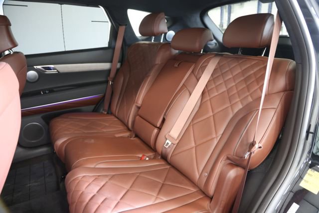 Used 2025 Genesis GV80 3.5T Prestige AWD/4WD image 37