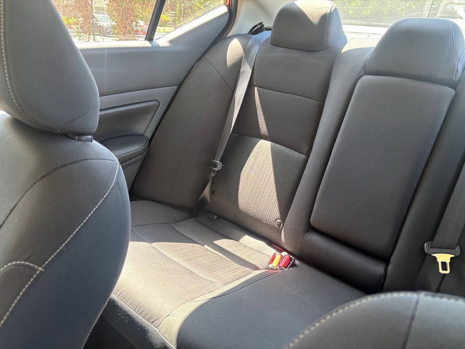Used 2025 Nissan Altima 2.5 SV FWD image 40
