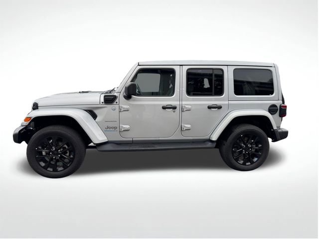 Used 2023 Jeep Wrangler Unlimited Sahara w/ Cold Weather Group image 6