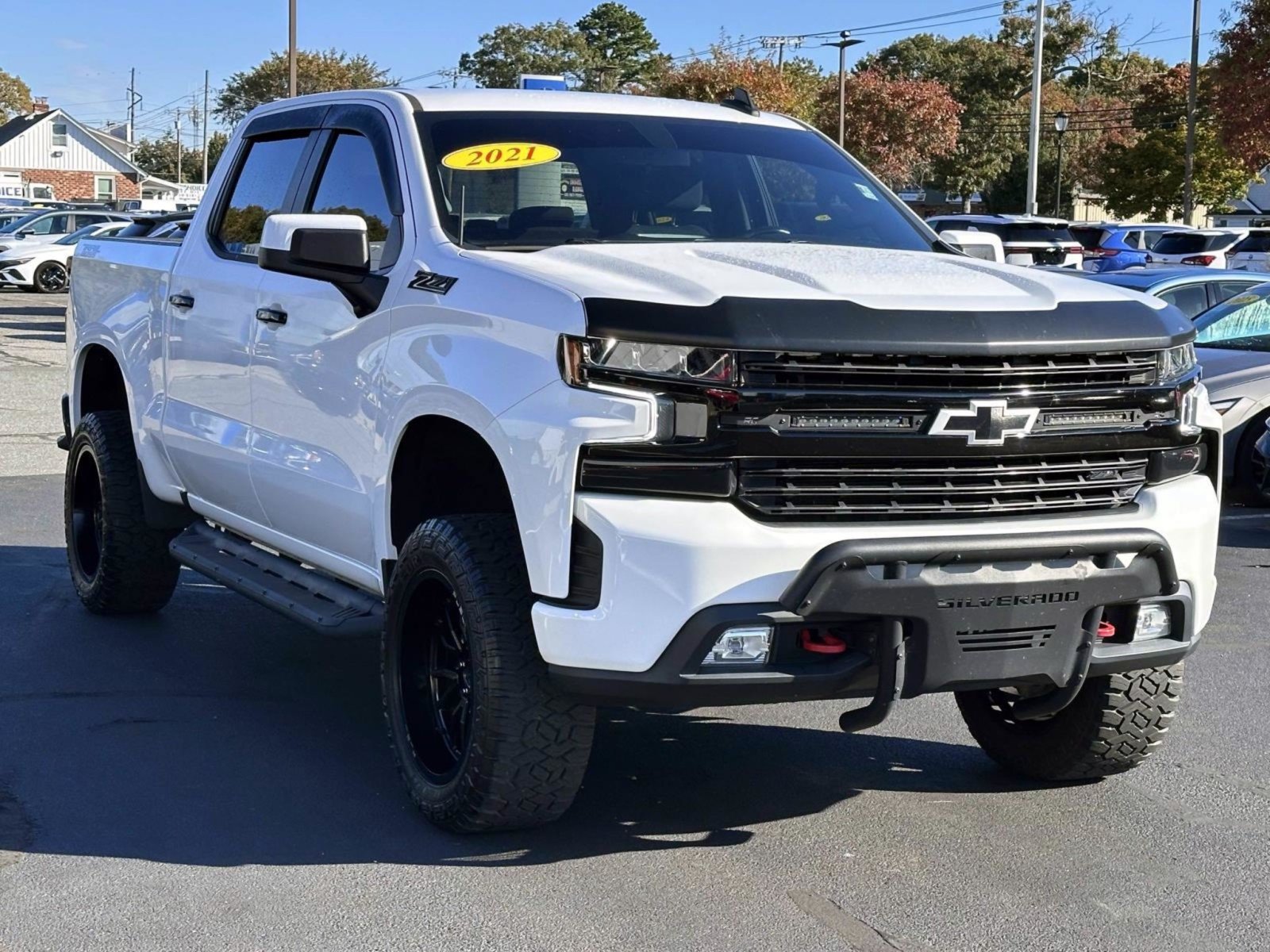 Used 2021 Chevrolet Silverado 1500 LT Trail Boss w/ Bed Protection Package AWD/4WD image 5