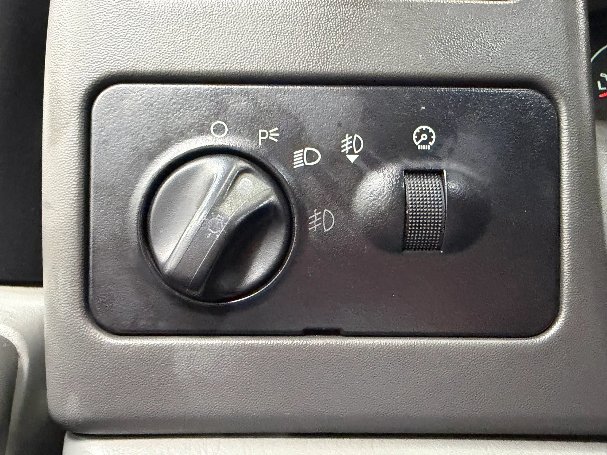 Used 2003 Ford F250 XLT AWD/4WD image 27