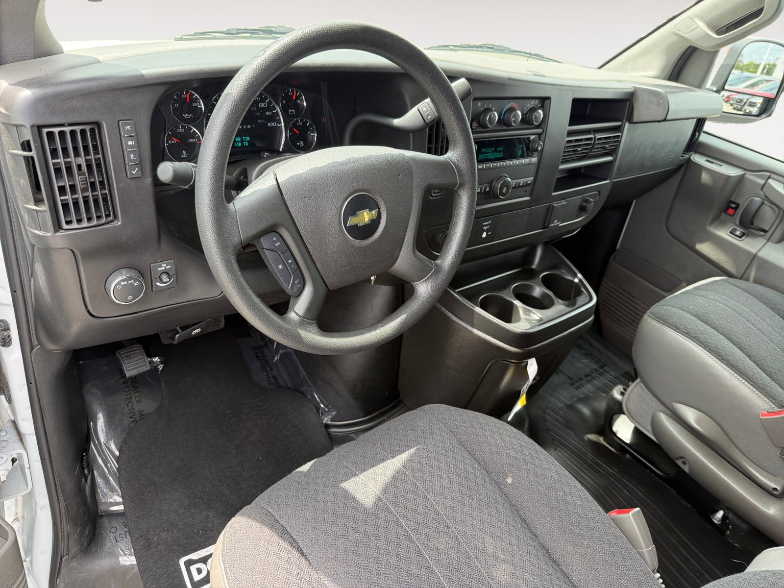 Used 2024 Chevrolet Express 2500 w/ Driver Convenience Package RWD image 15