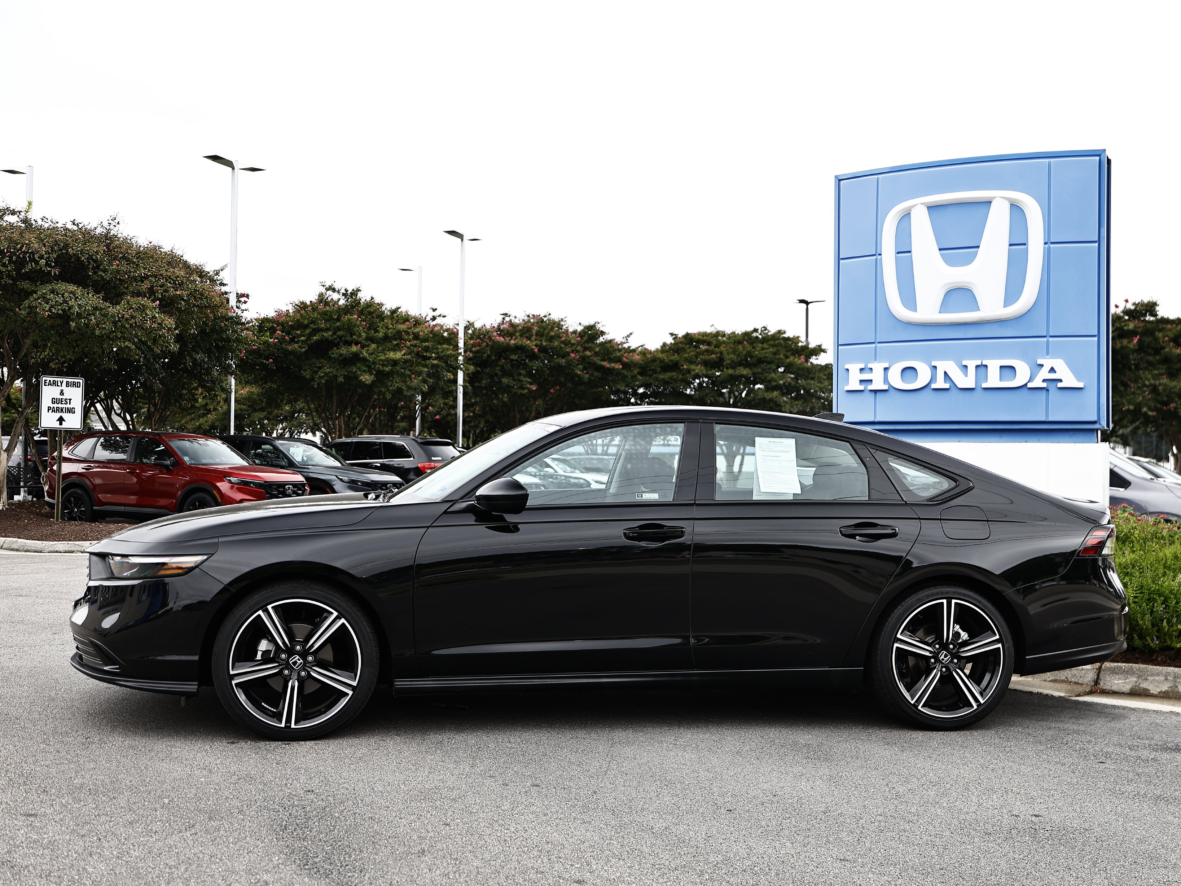 Used 2026 Honda Accord SE image 4