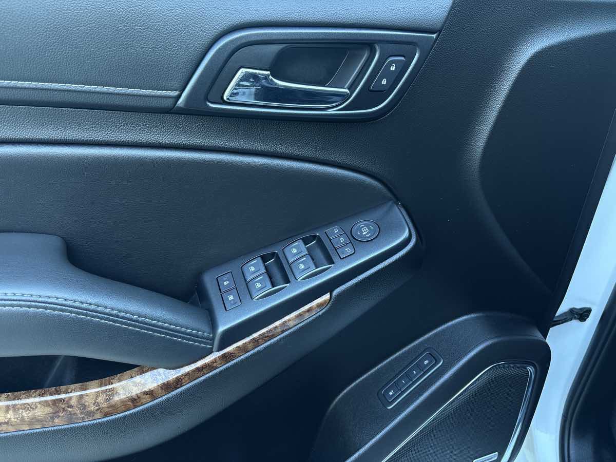 Used 2020 Chevrolet Tahoe Premier w/ RST 6.2L Performance Edition image 21