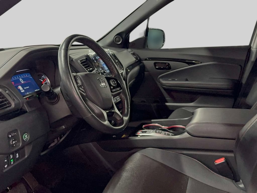 Certified 2024 Honda Passport Black Edition image 29