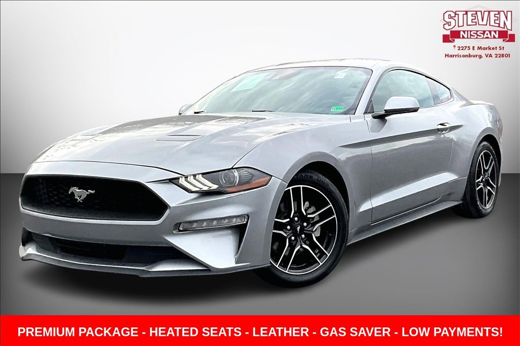 Used 2023 Ford Mustang Premium image 3