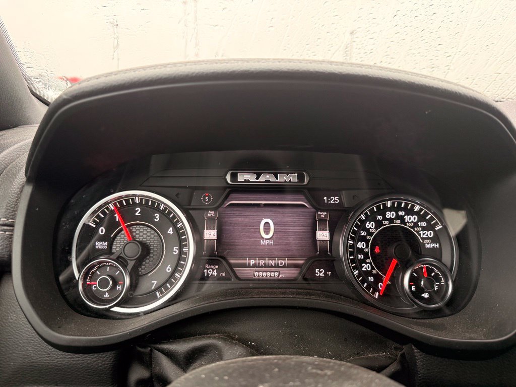 Used 2023 RAM 1500 Laramie AWD/4WD image 9
