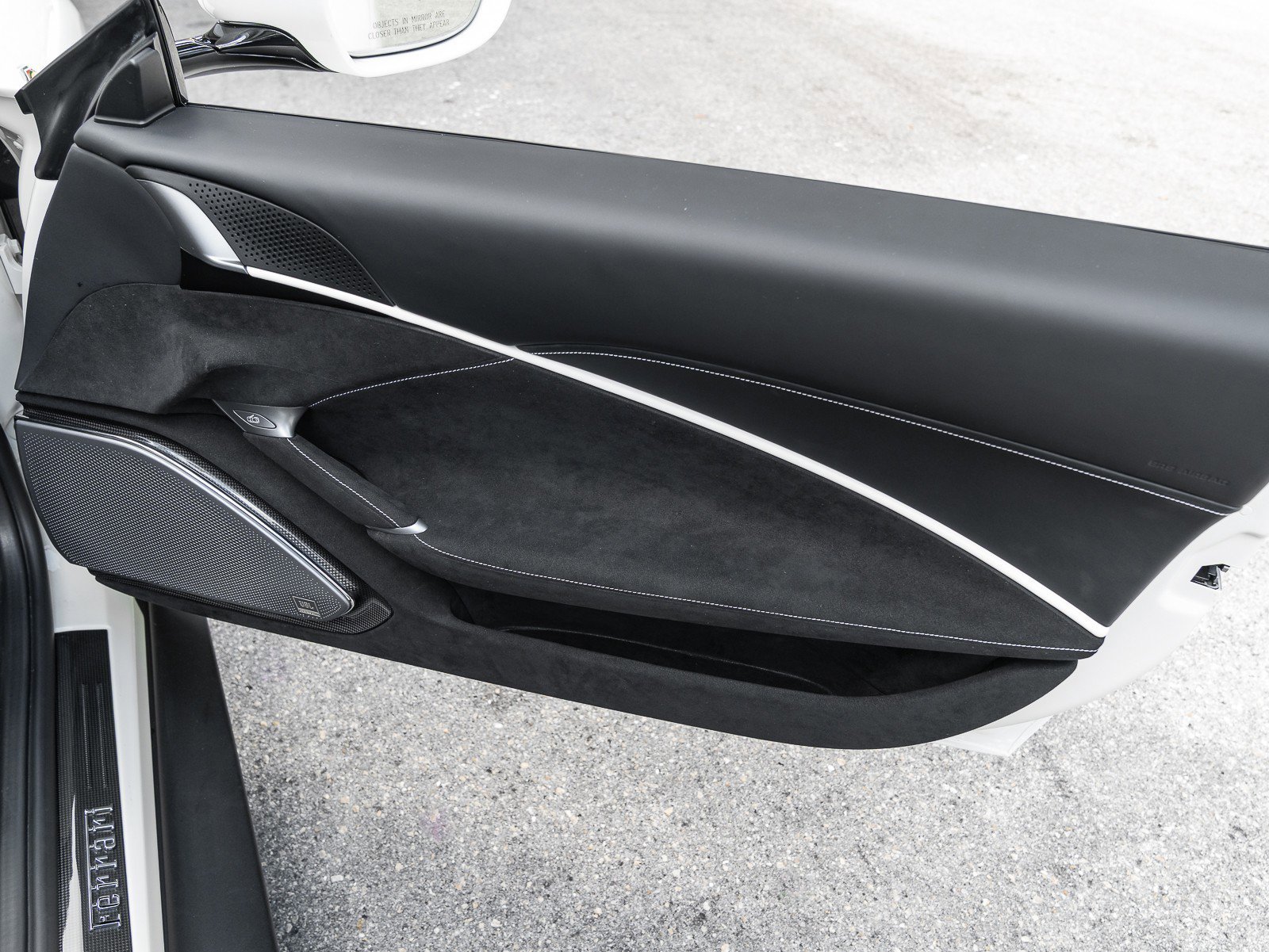 Used 2024 Ferrari Roma Spider image 47