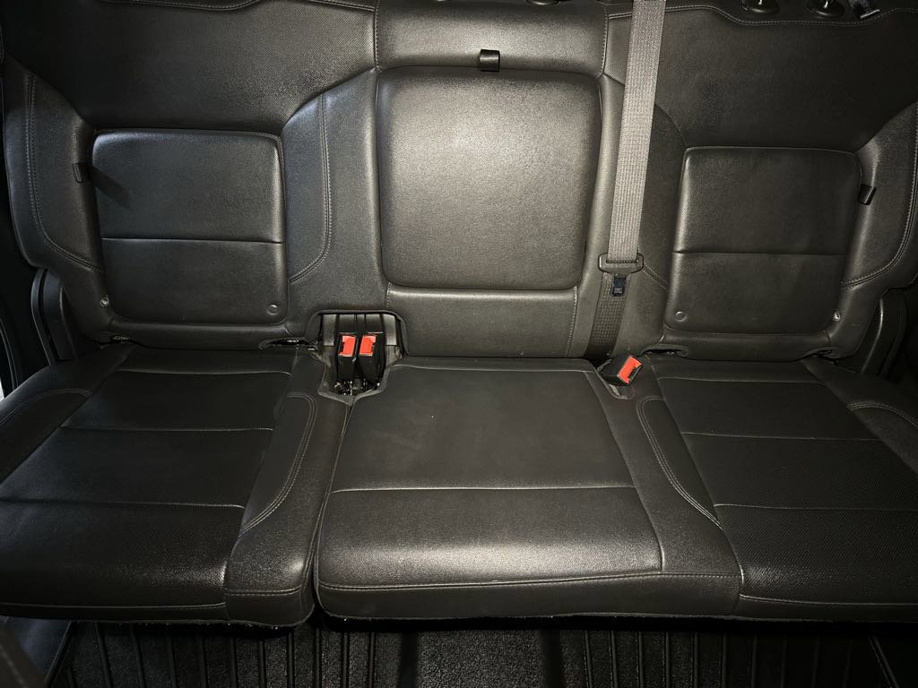 Used 2024 Chevrolet Silverado 2500 LTZ w/ LTZ Convenience Package image 9