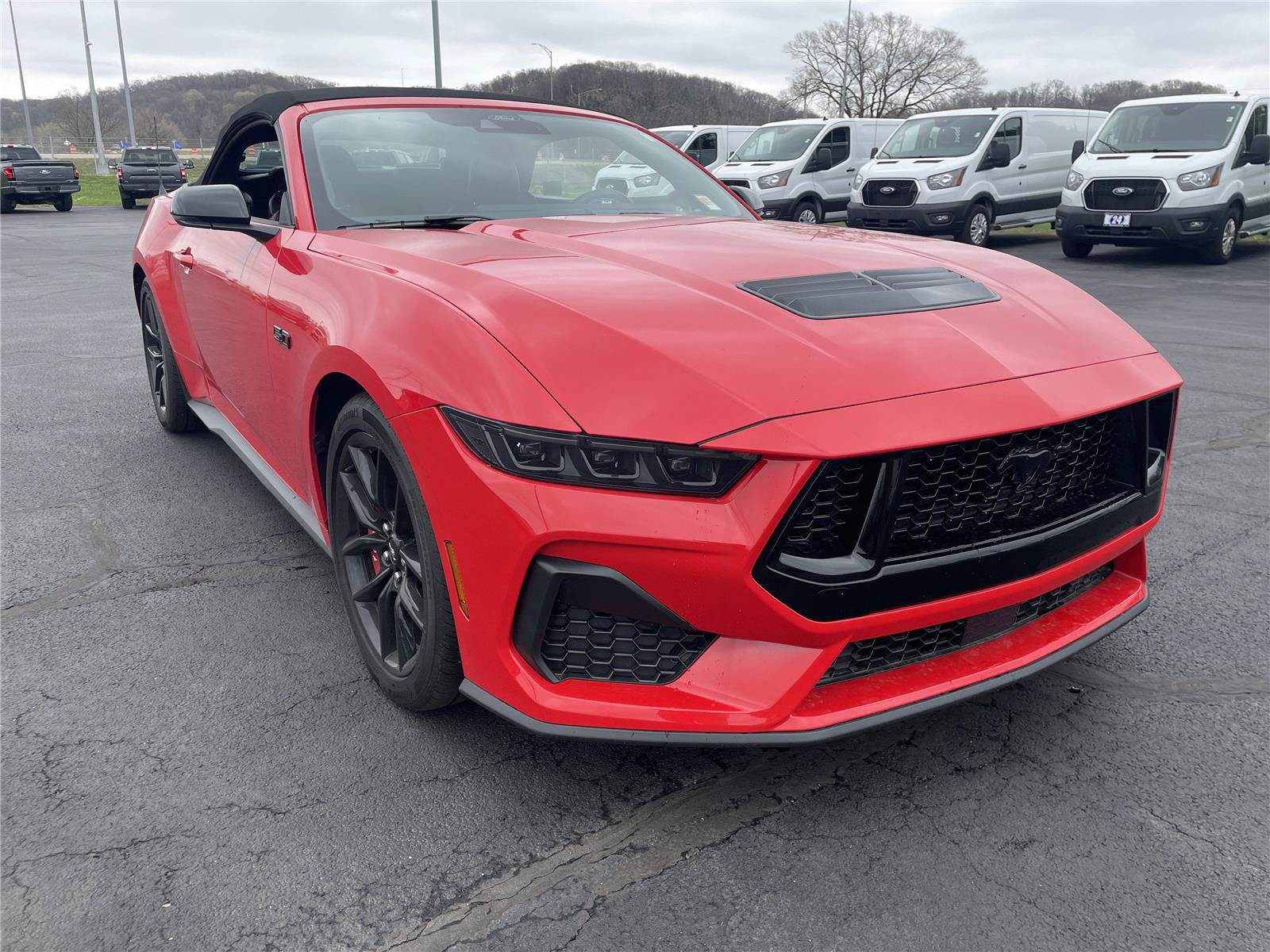 Used 2025 Ford Mustang GT Premium RWD image 7