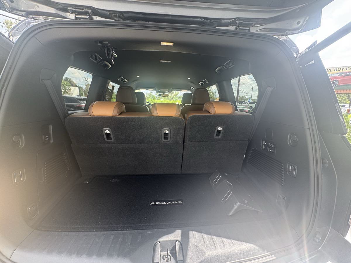 Used 2025 Nissan Armada SL w/ Captain's Chari Seat Package AWD/4WD image 25