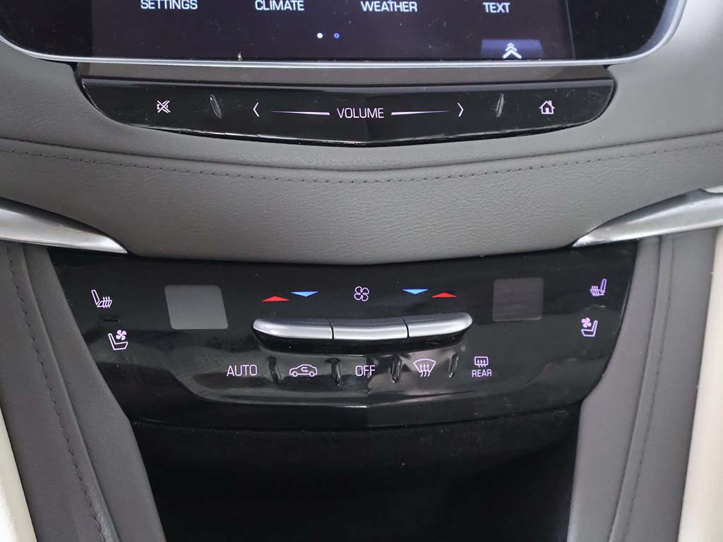 Used 2017 Cadillac XT5 Premium Luxury w/ LPO, Wheel Lock Package AWD/4WD image 45