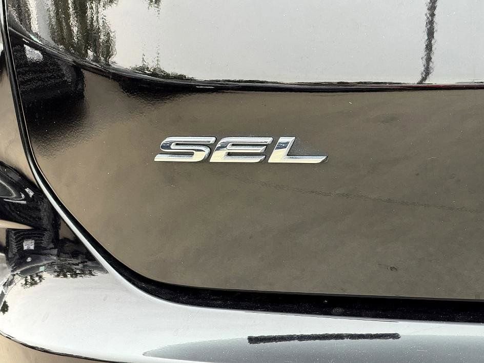 Certified 2022 Ford Edge SEL w/ Convenience Package AWD/4WD image 14