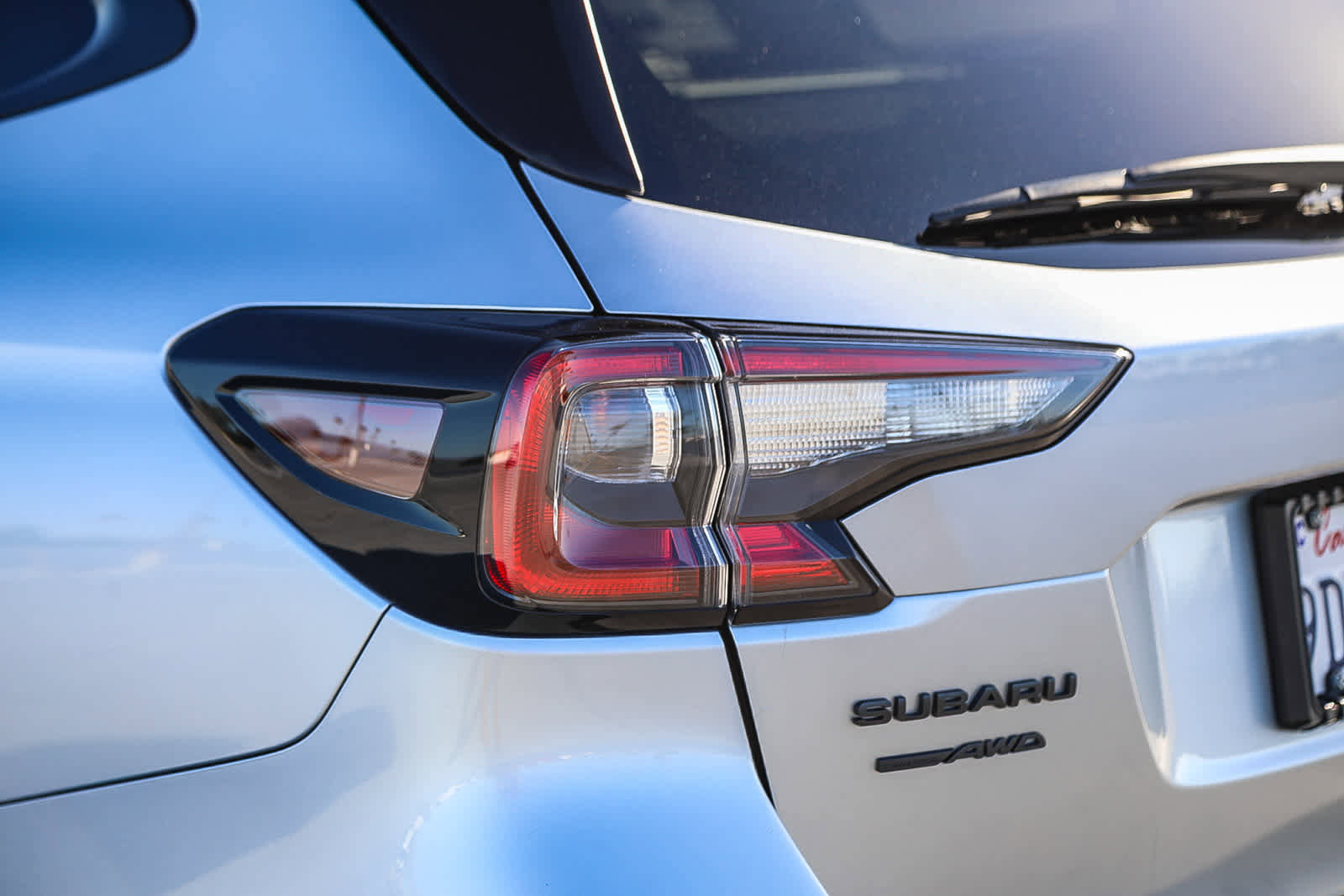 Used 2023 Subaru Outback Onyx Edition image 9