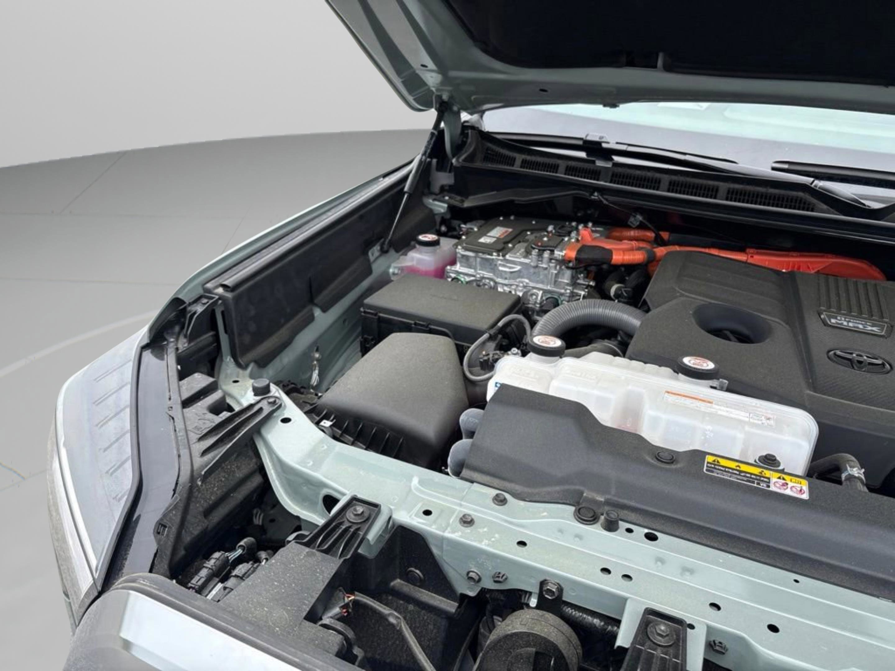 New 2025 Toyota Tundra Limited AWD/4WD image 34