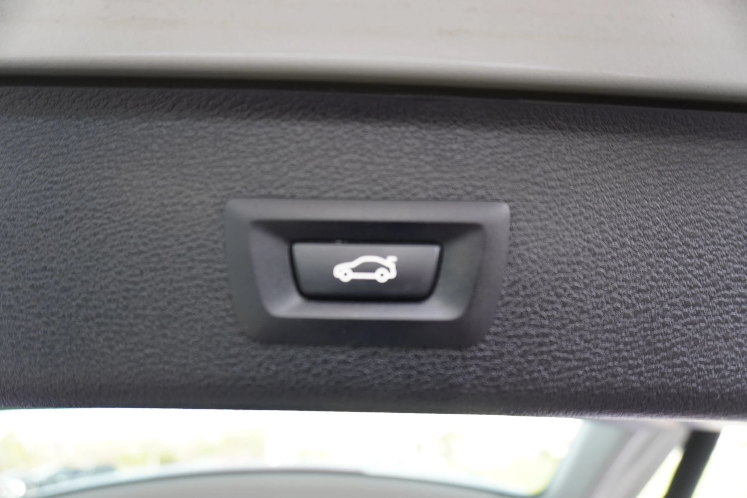 Used 2011 BMW X3 xDrive28i AWD/4WD image 25