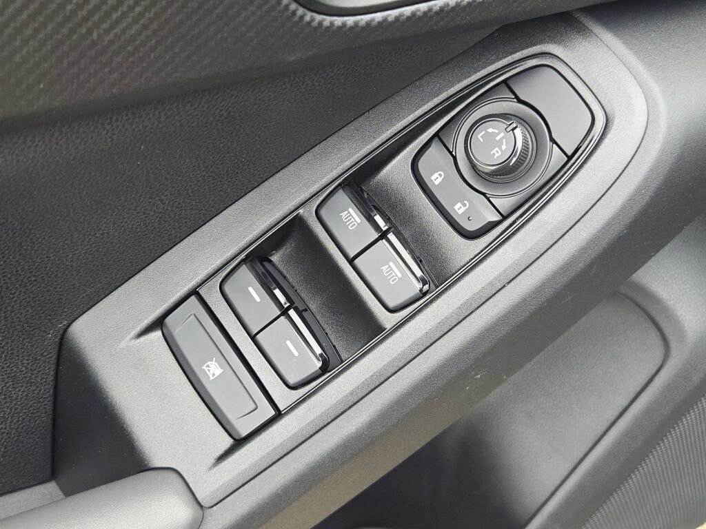 Certified 2025 Subaru Crosstrek 2.5i Sport AWD/4WD image 19