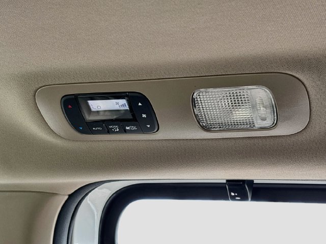 Used 2024 Honda Odyssey Elite image 27