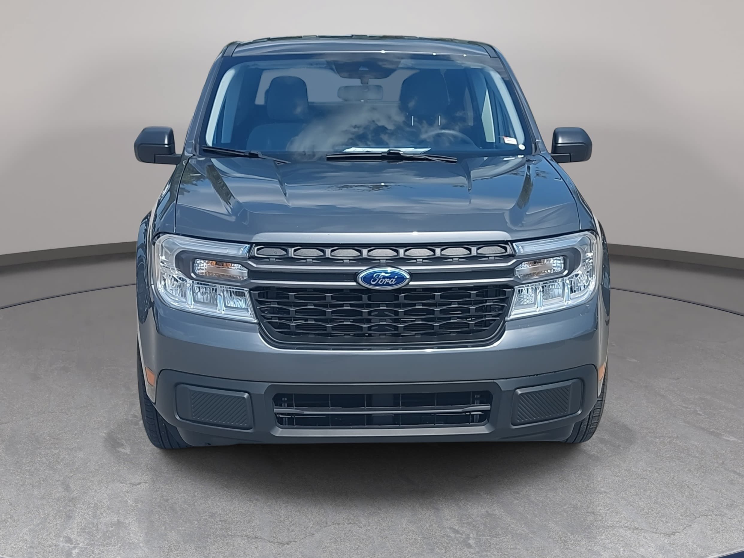 Used 2024 Ford Maverick XLT FWD image 2