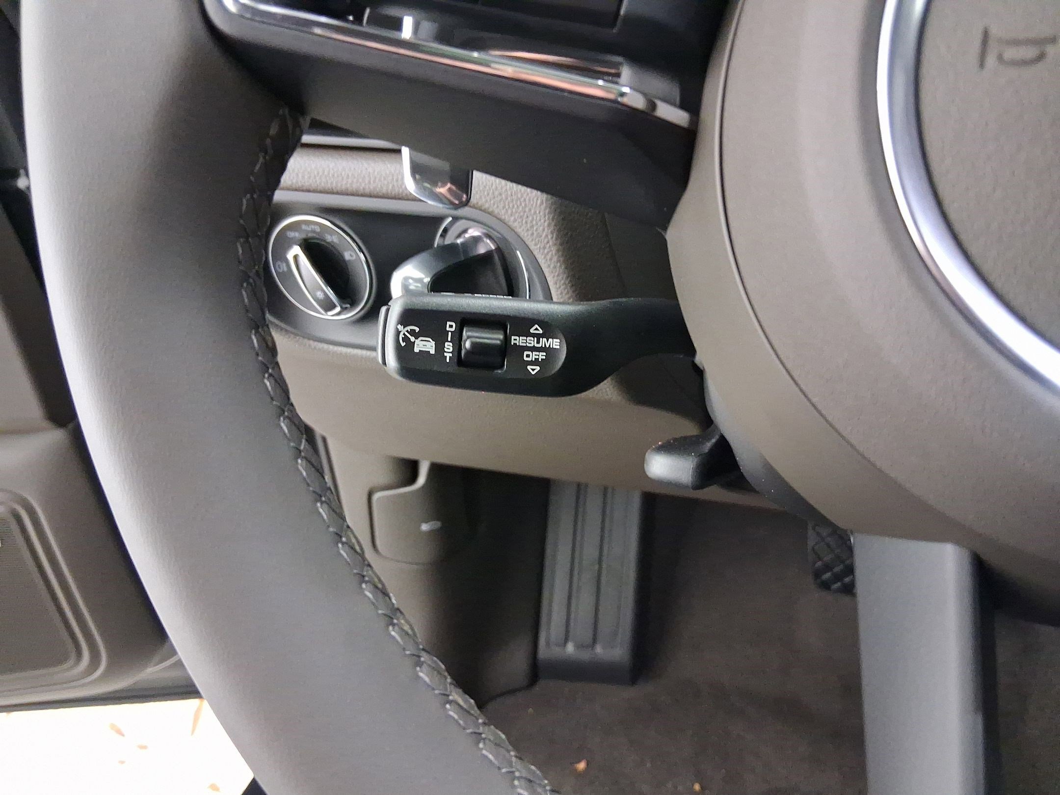 Used 2026 Porsche Macan image 24