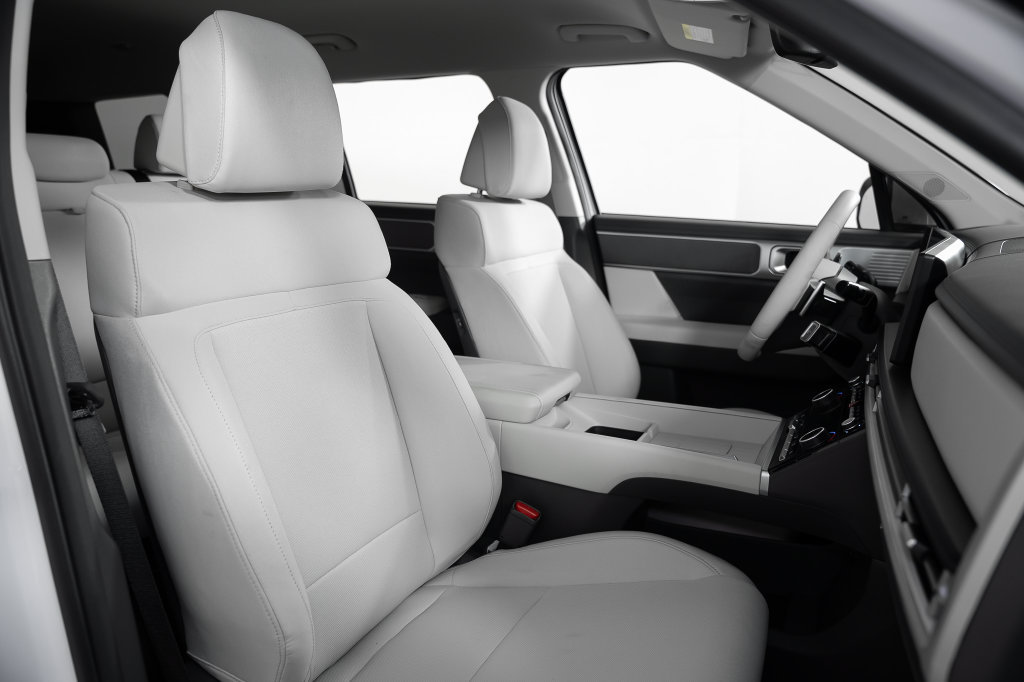 New 2026 Hyundai Santa Fe SE FWD image 23