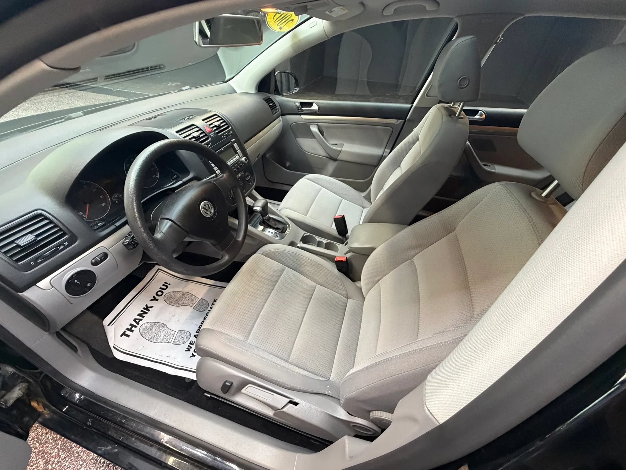 Used 2009 Volkswagen Rabbit S FWD image 13