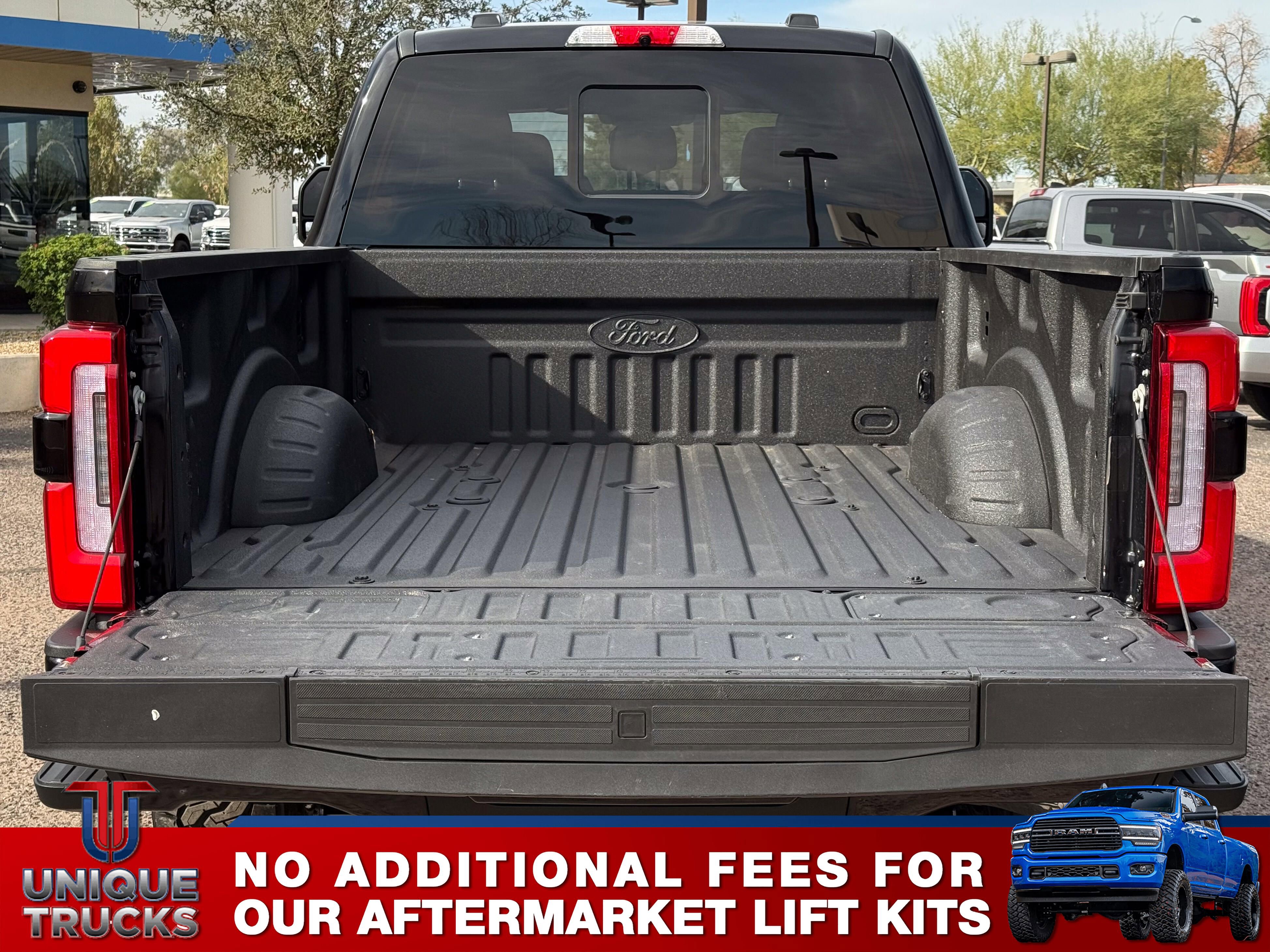 Used 2025 Ford F350 Platinum image 7