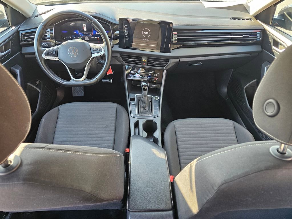 Used 2025 Volkswagen Jetta S image 15