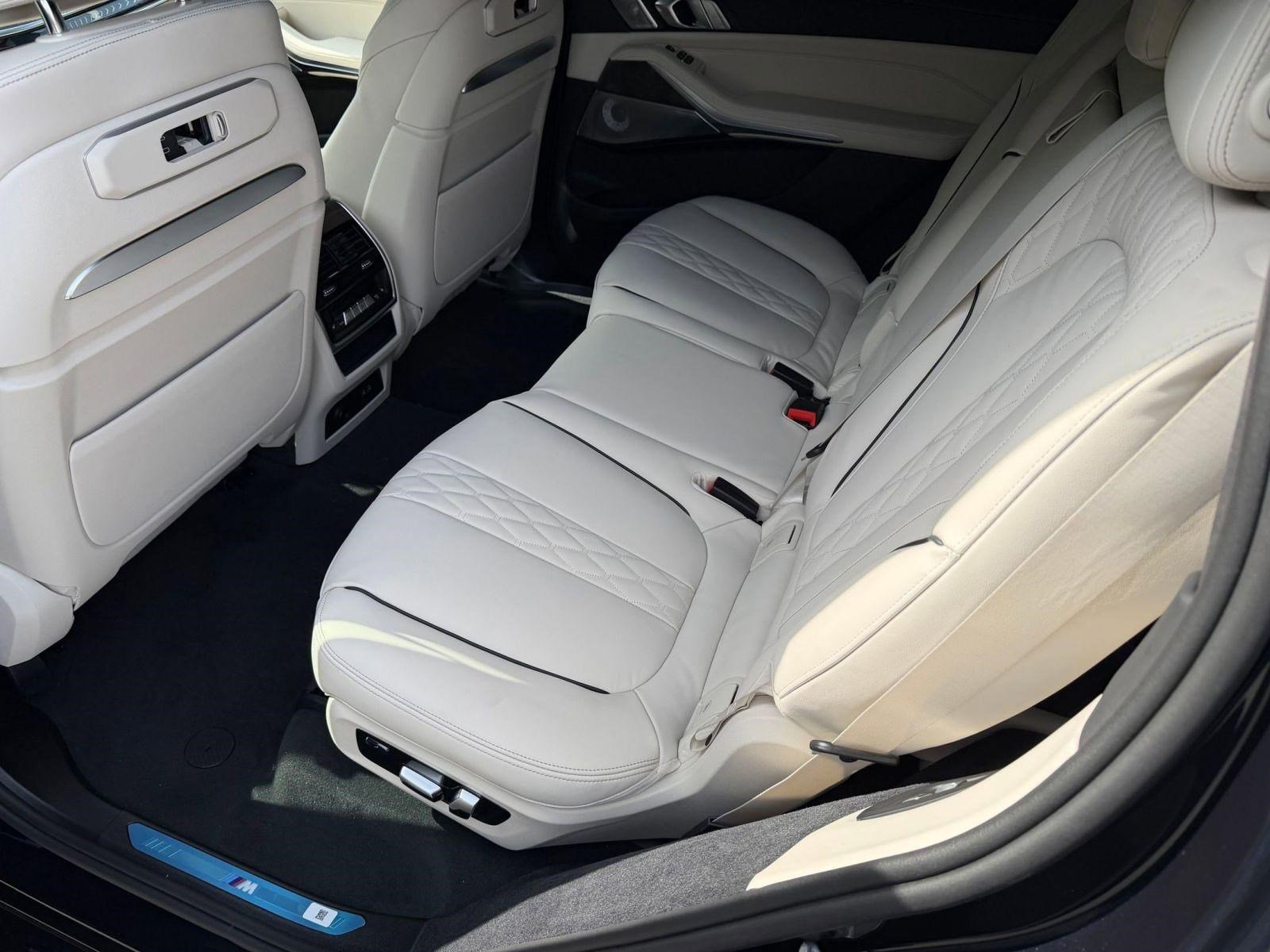 New 2027 BMW X7 xDrive40i AWD/4WD image 14