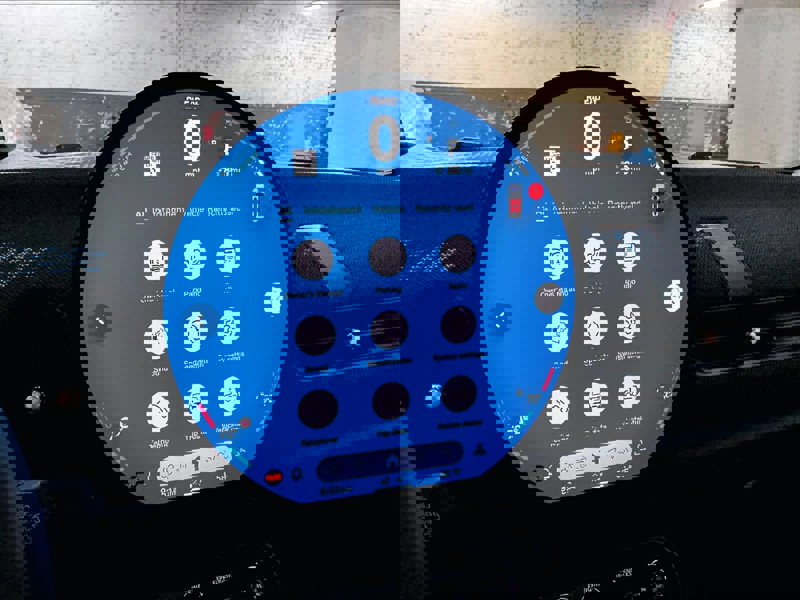 Used 2025 MINI Cooper 2-Door Hardtop image 33