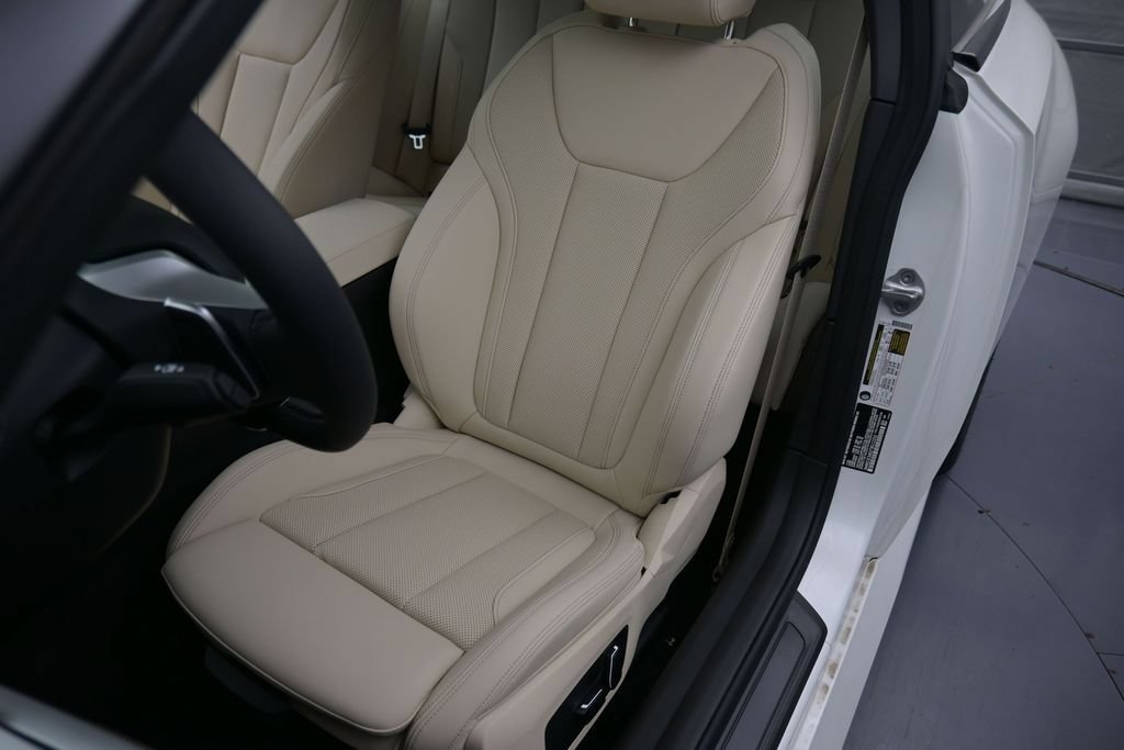 New 2026 BMW 230i Coupe w/ Premium Package RWD image 10
