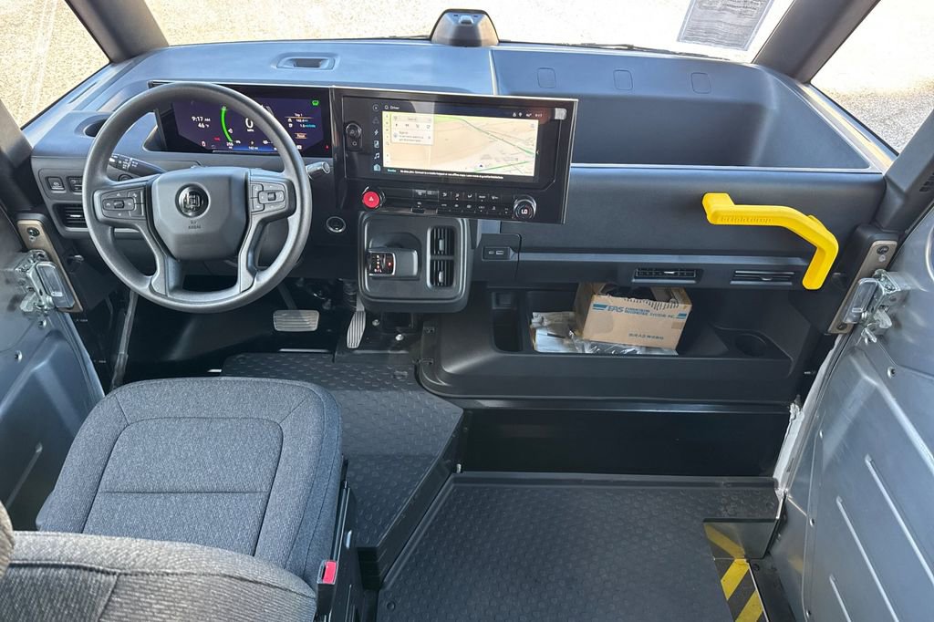 Used 2023 Chevrolet Brightdrop 600 w/ Active Safety Package 2 AWD/4WD image 14