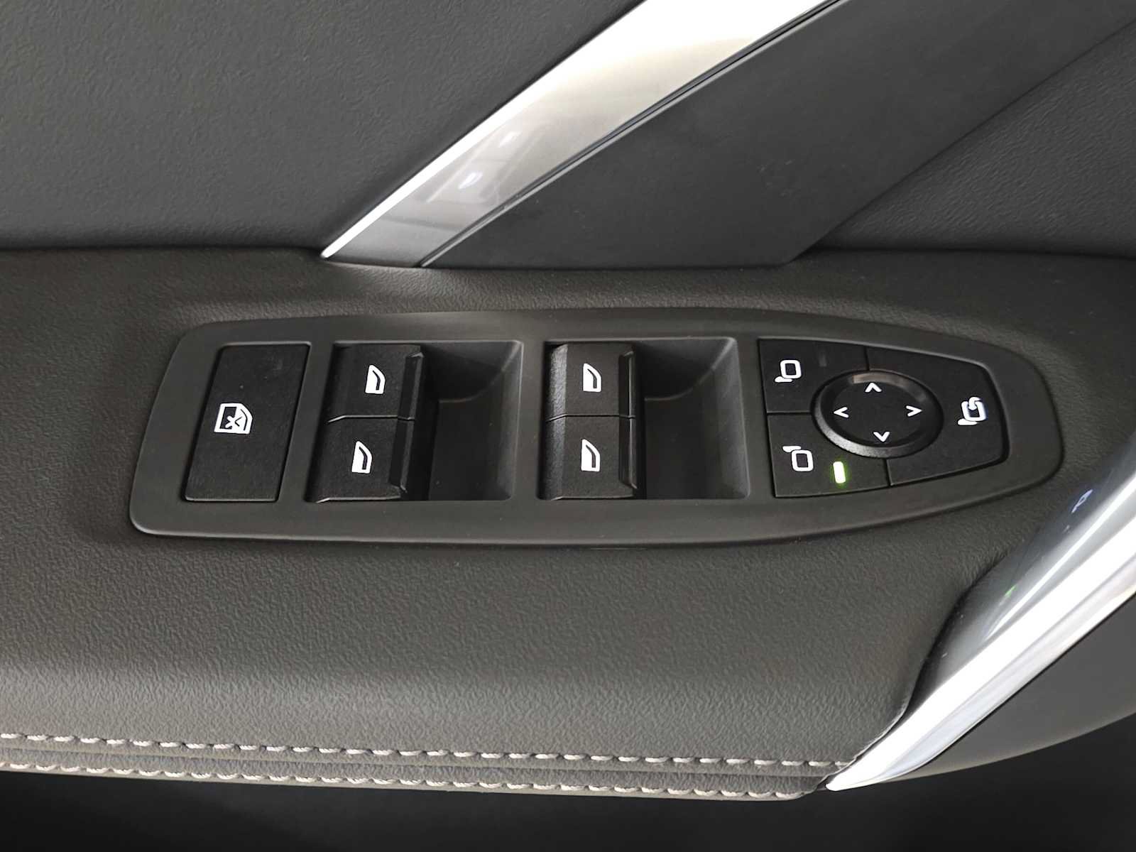 New 2027 BMW X2 xDrive28i AWD/4WD image 24