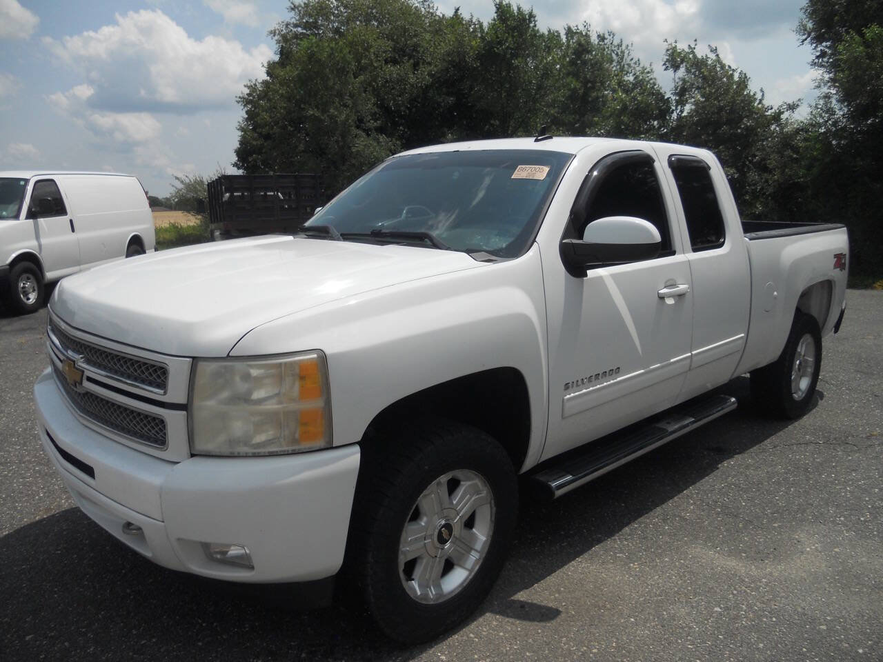 Used 2012 Chevrolet Silverado 1500 LT w/ All-Star Edition AWD/4WD image 2