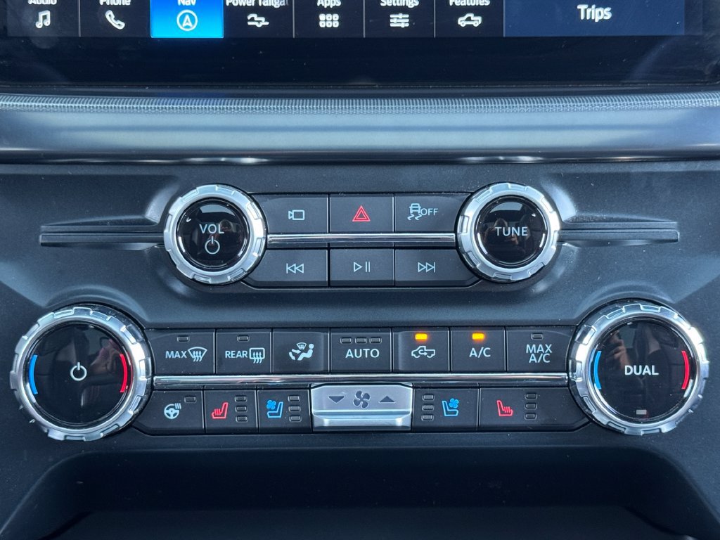 Used 2025 Ford F150 Raptor AWD/4WD image 24