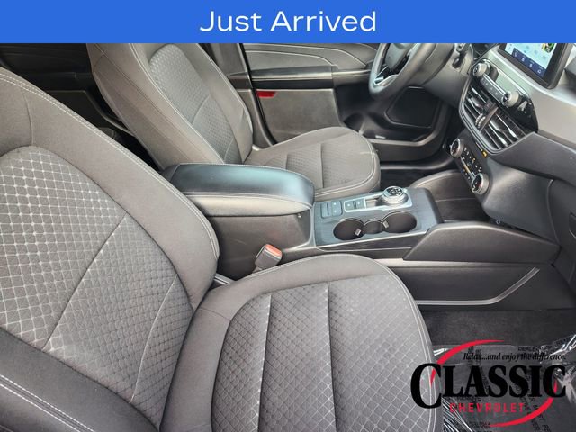 Used 2023 Ford Escape Active w/ Cold Weather Package FWD image 23
