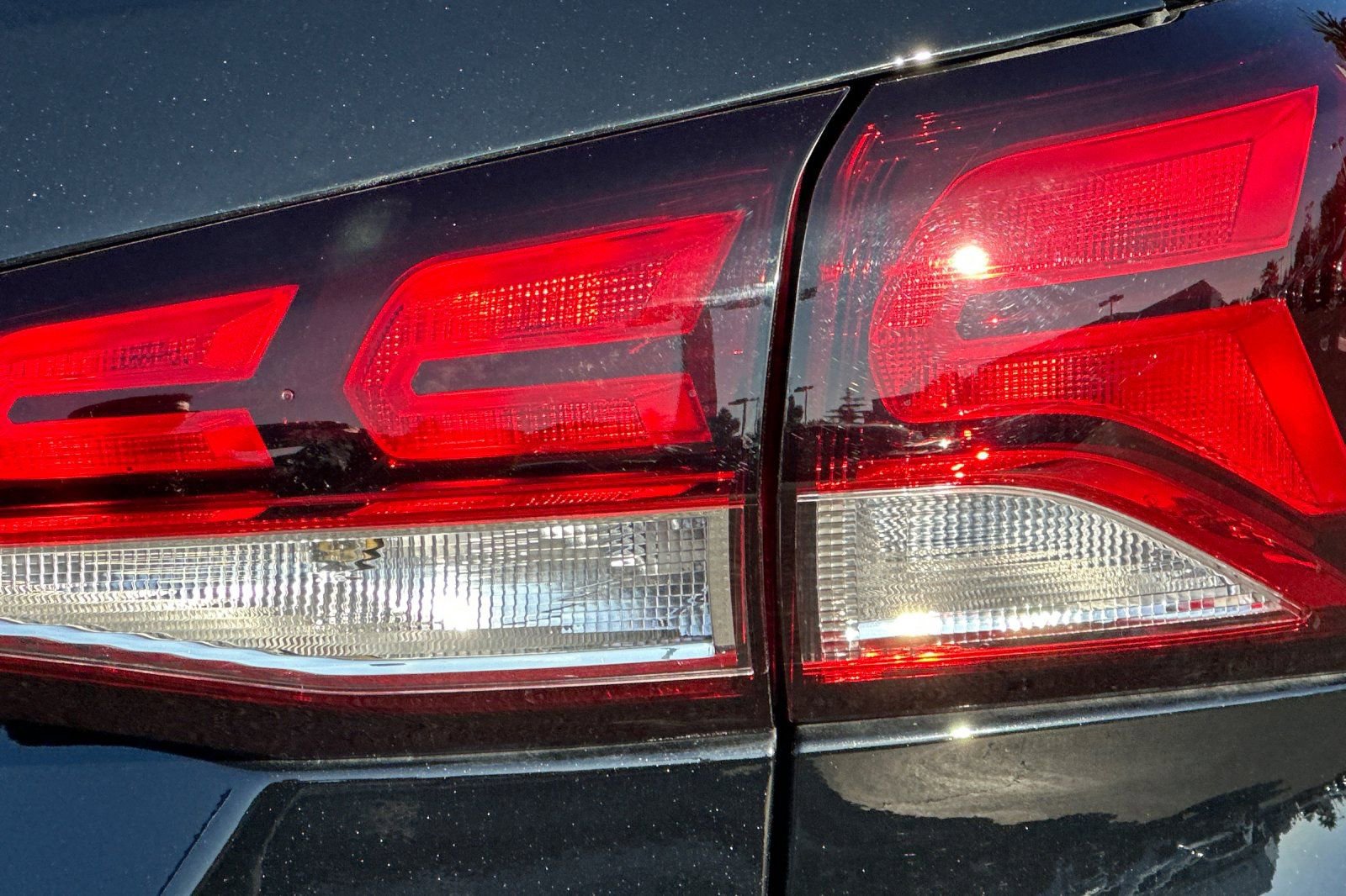 Used 2024 Chevrolet Equinox LS image 47