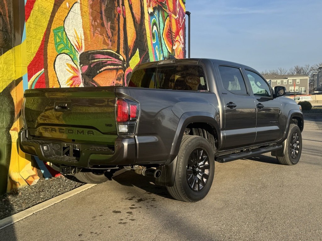 Used 2021 Toyota Tacoma Limited image 6