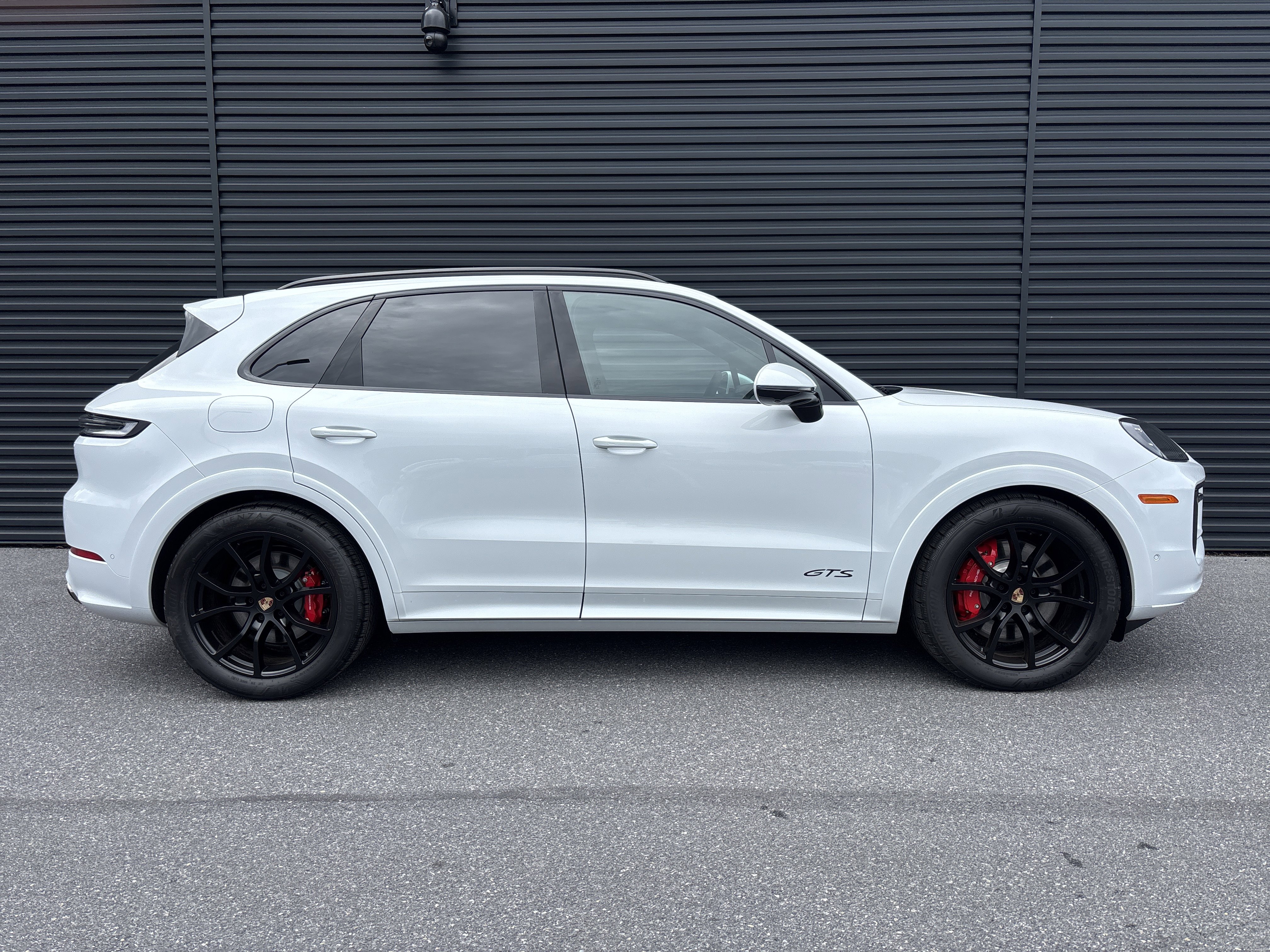 New 2025 Porsche Cayenne GTS image 6