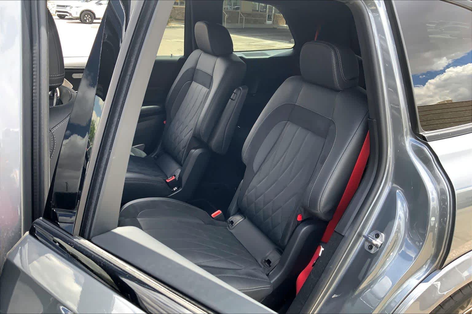 Used 2024 Mercedes-Benz GLS 63 AMG 4MATIC image 20