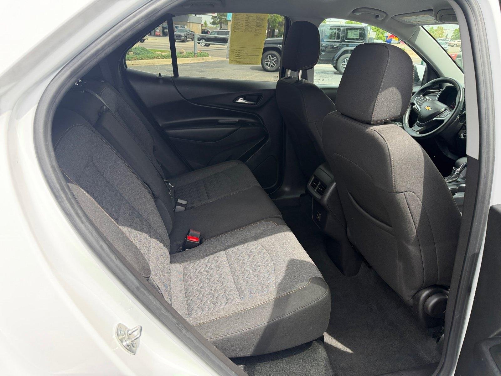 Used 2024 Chevrolet Equinox LT AWD/4WD image 18
