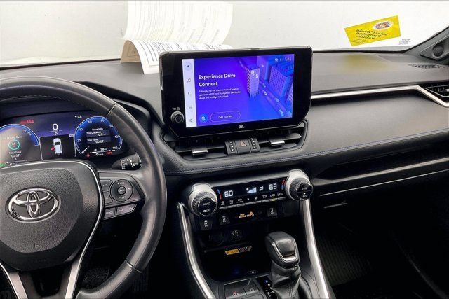 Used 2023 Toyota RAV4 XSE AWD/4WD image 5