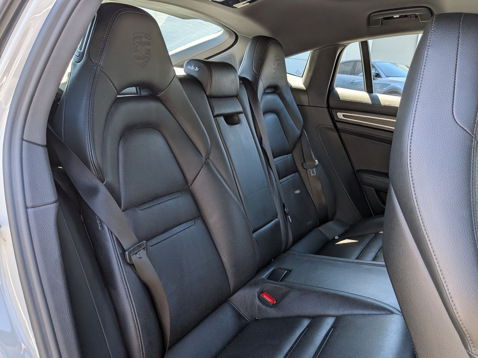 Certified 2023 Porsche Panamera Platinum Edition RWD image 23