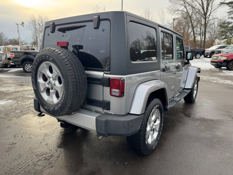Used 2013 Jeep Wrangler Unlimited Sahara w/ Connectivity Group image 5
