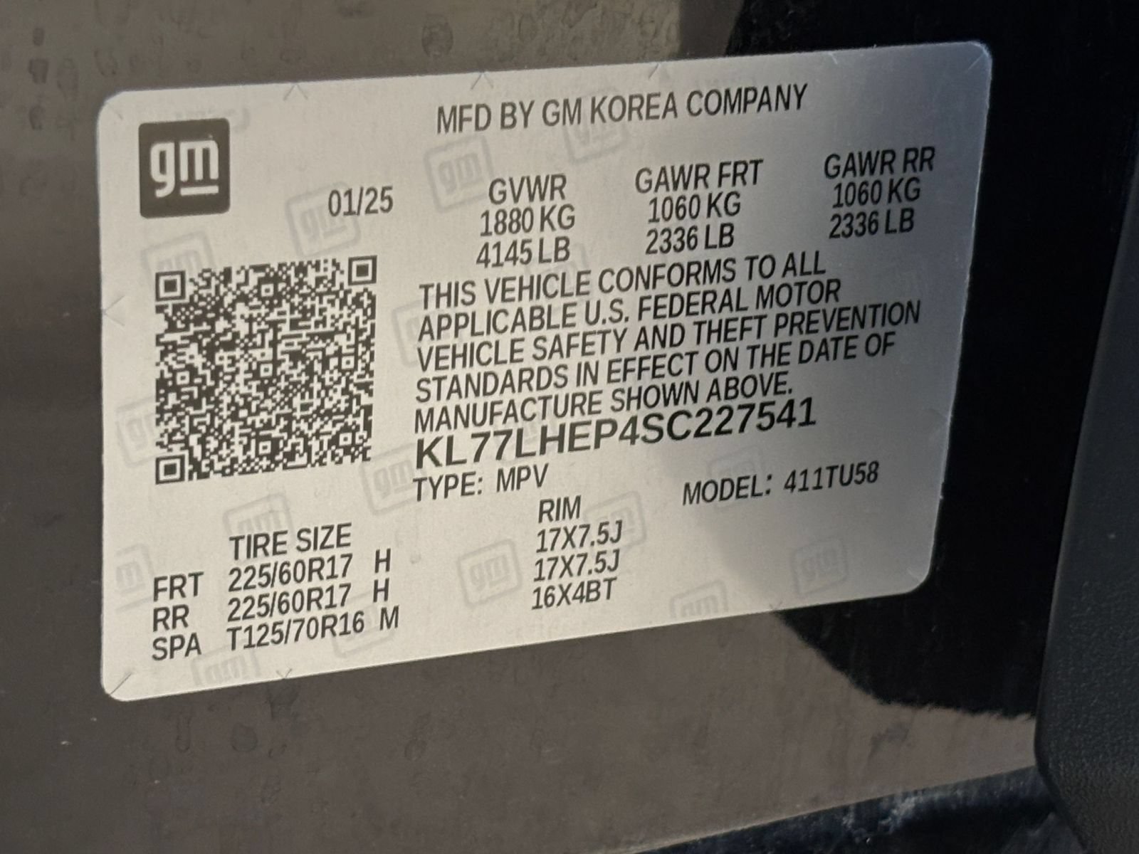 Used 2025 Chevrolet Trax LT FWD image 27